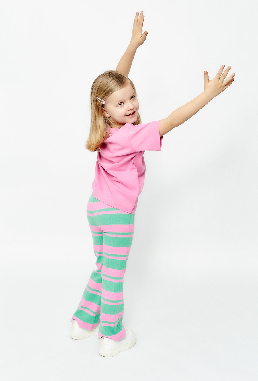 Bawełniany T-shirt dziewczęcy różowy